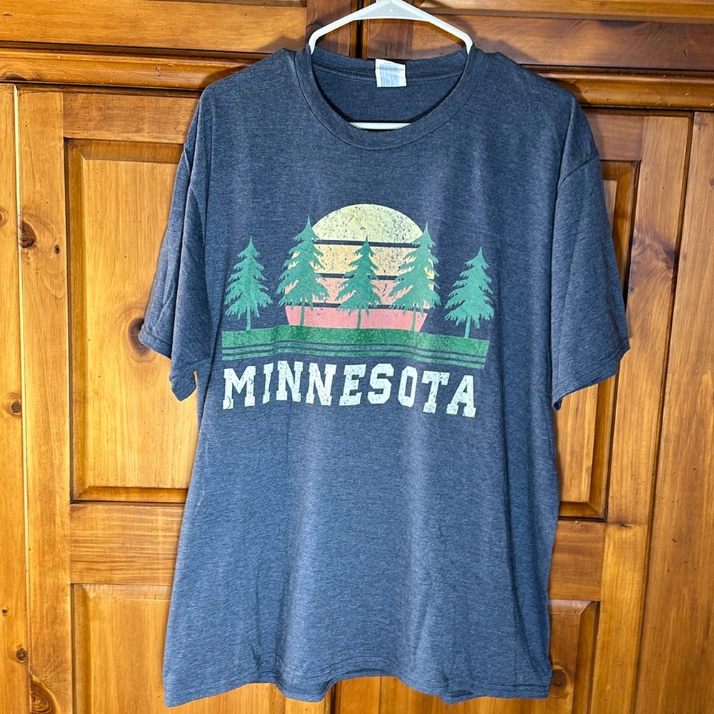 Minnesota Men’s Short Sleeve Navy Graphic Shirt